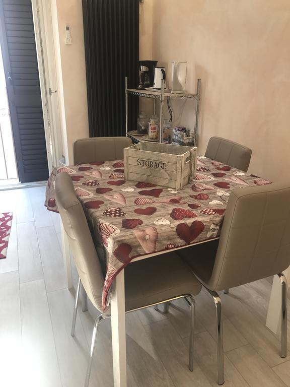 Spartacus Inn Apartment Roma Eksteriør bilde